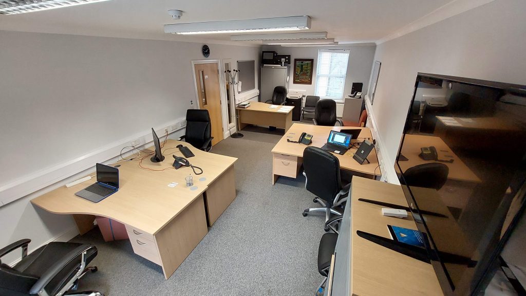 picture of ty ebbw fach side office for lease
